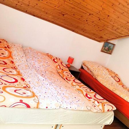 Balatonfoeldvar Centrum Apartmanok ภายนอก รูปภาพ