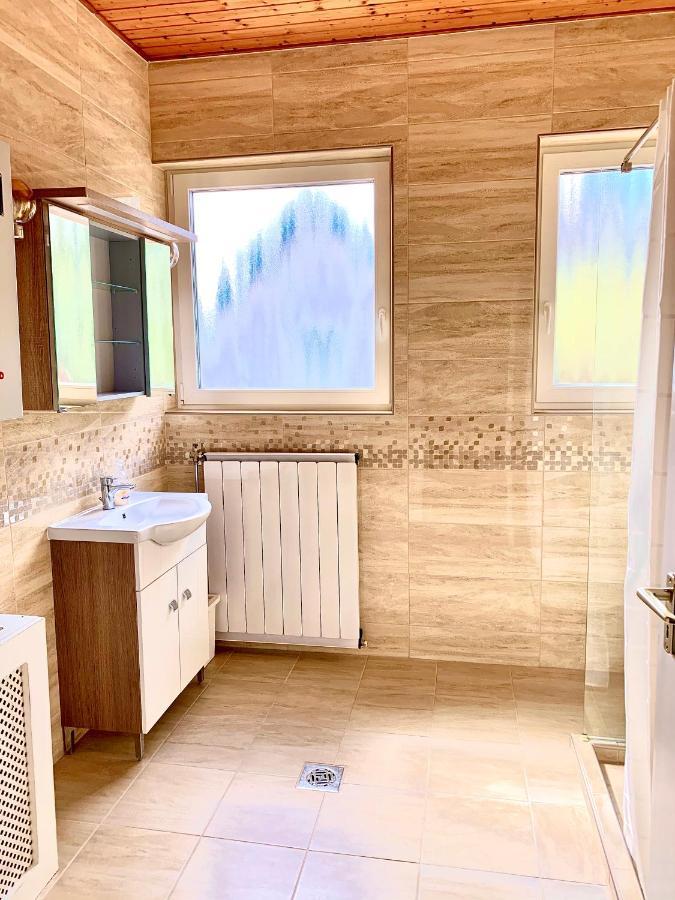 Balatonfoeldvar Centrum Apartmanok ภายนอก รูปภาพ
